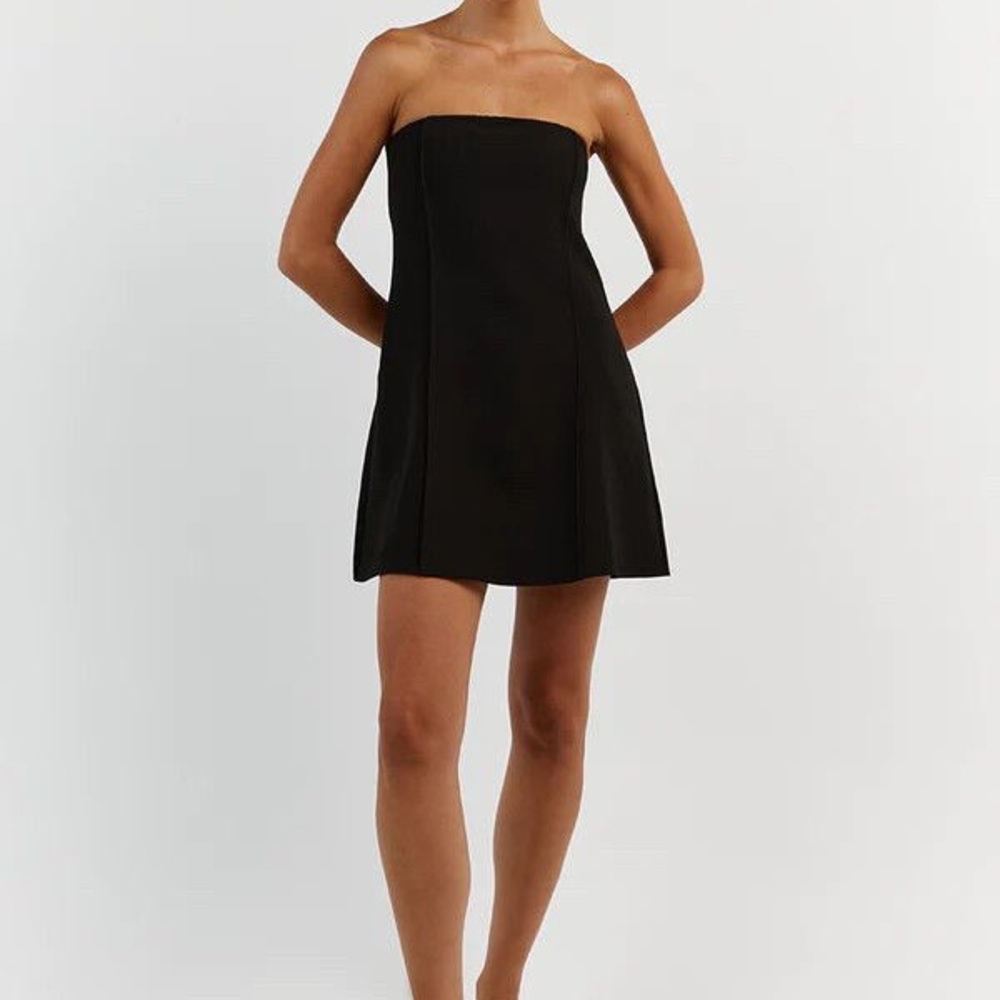 NWT DISSH Rowan Black Strapless Mini Dress DFS11627BK.600 Size 6 US Quiet Luxury
